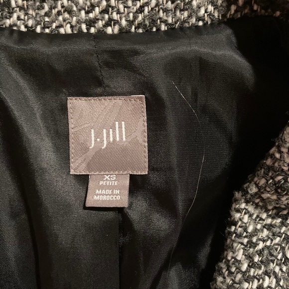 SOLD! J. Jill tweedy boucle blazer xs petite - Picture 3 of 6